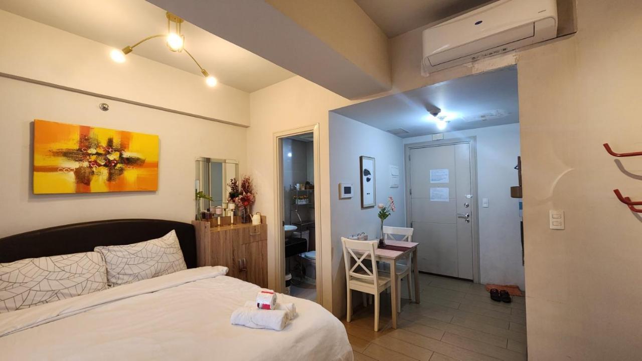 Alps At 150 Newport Blvd Condominum Near T3 Pasay Buitenkant foto